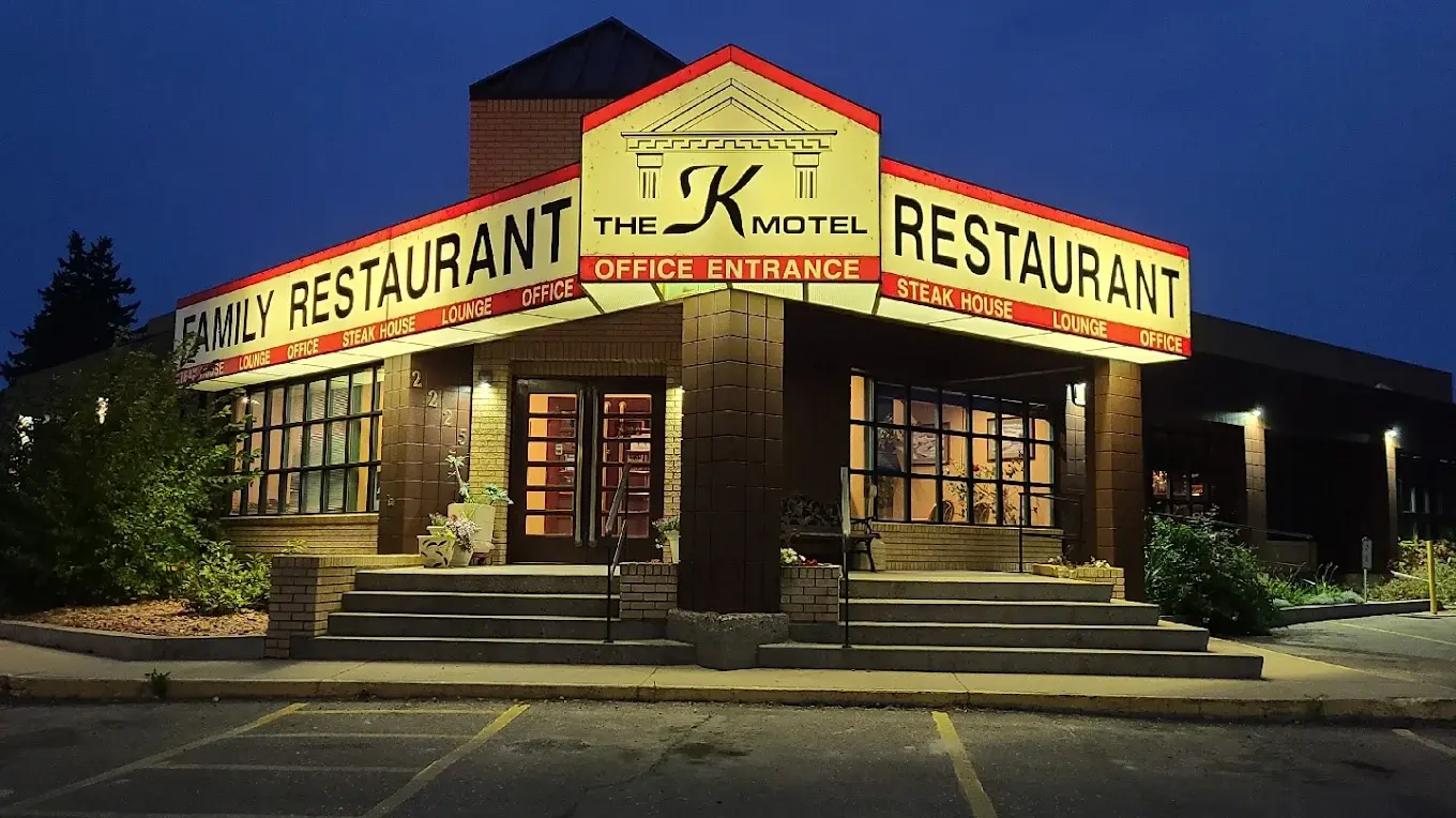 K Motel & Steakhouse restaurant interior - serving Downtown Swift Current Swift Current